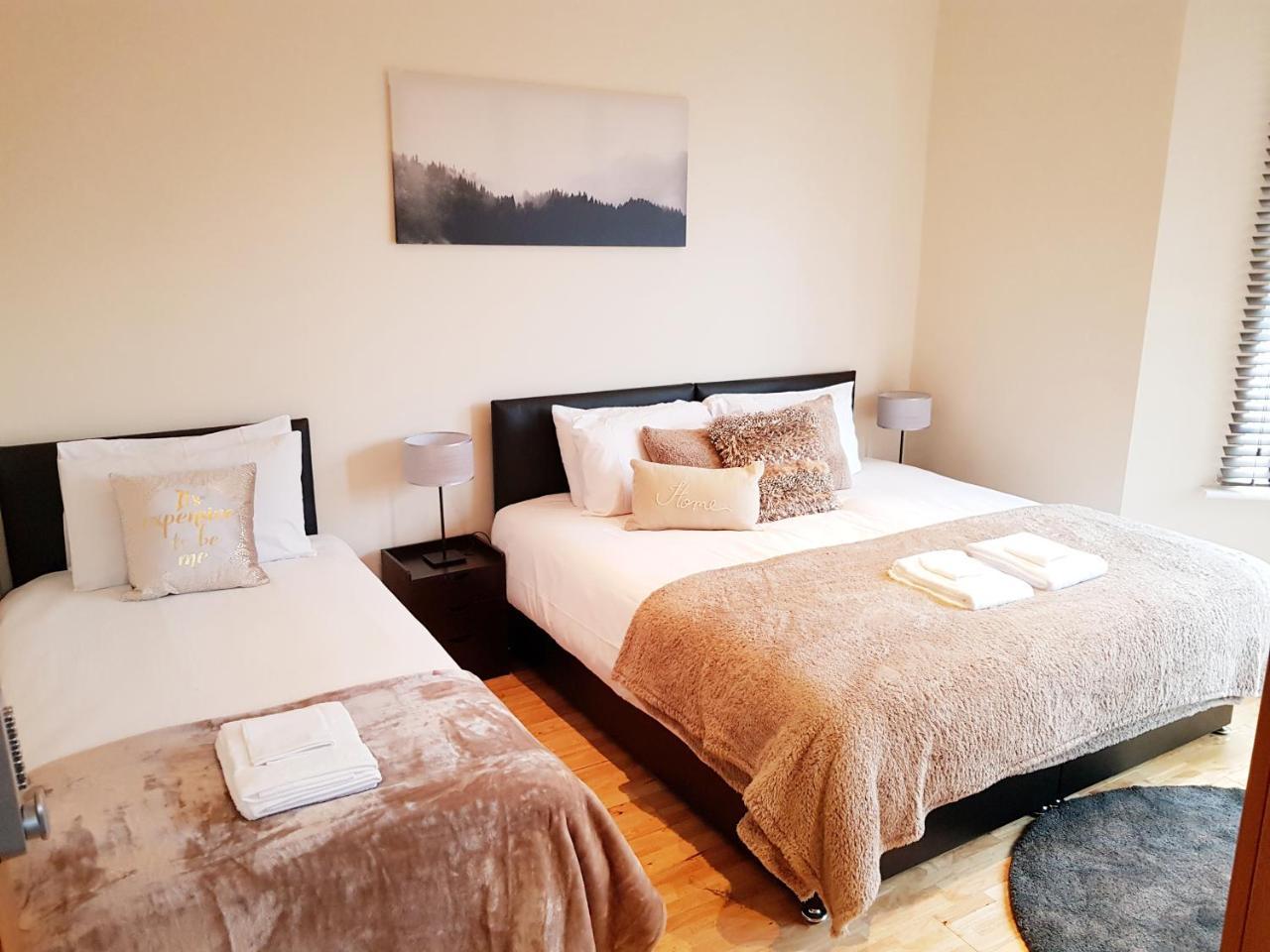 Bed and Breakfast Cogie Abode Enfield Exterior foto
