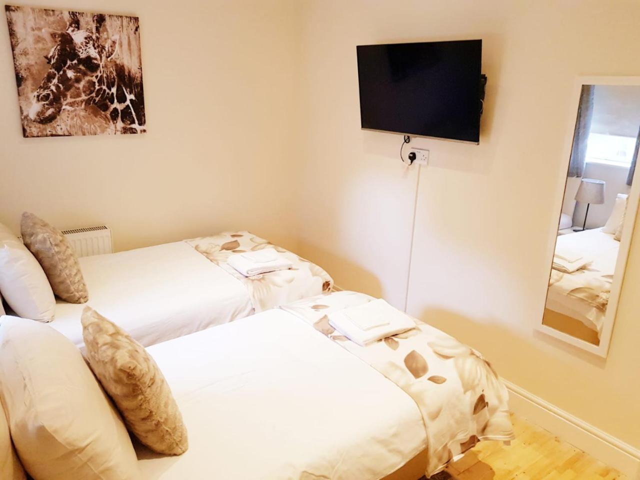 Bed and Breakfast Cogie Abode Enfield Zimmer foto